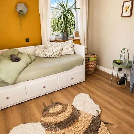 Bienenzimmer Im Familienhaus * Ahlerstedt